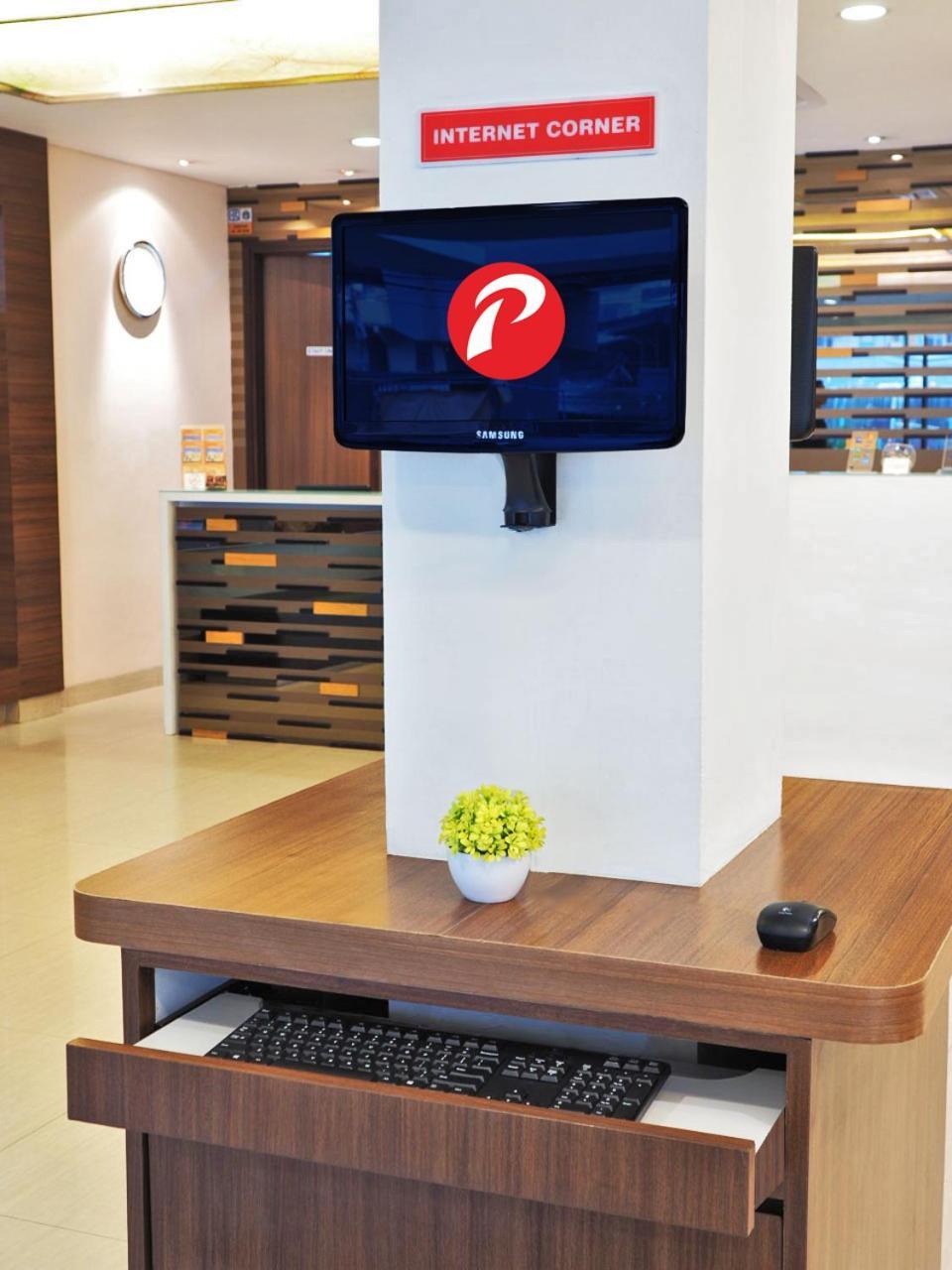 D'Primahotel Itc Mangga Dua Jakarta Kültér fotó